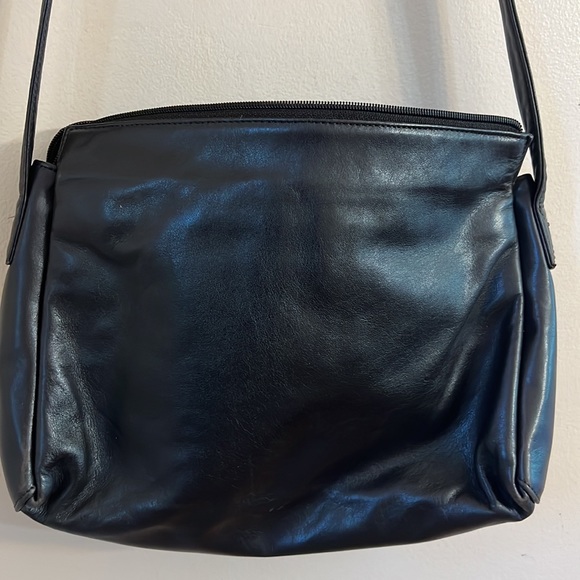 Preview Collection Leather Crossbody Purse - Picture 11 of 12
